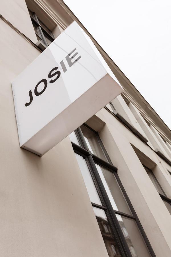 Josie Gent